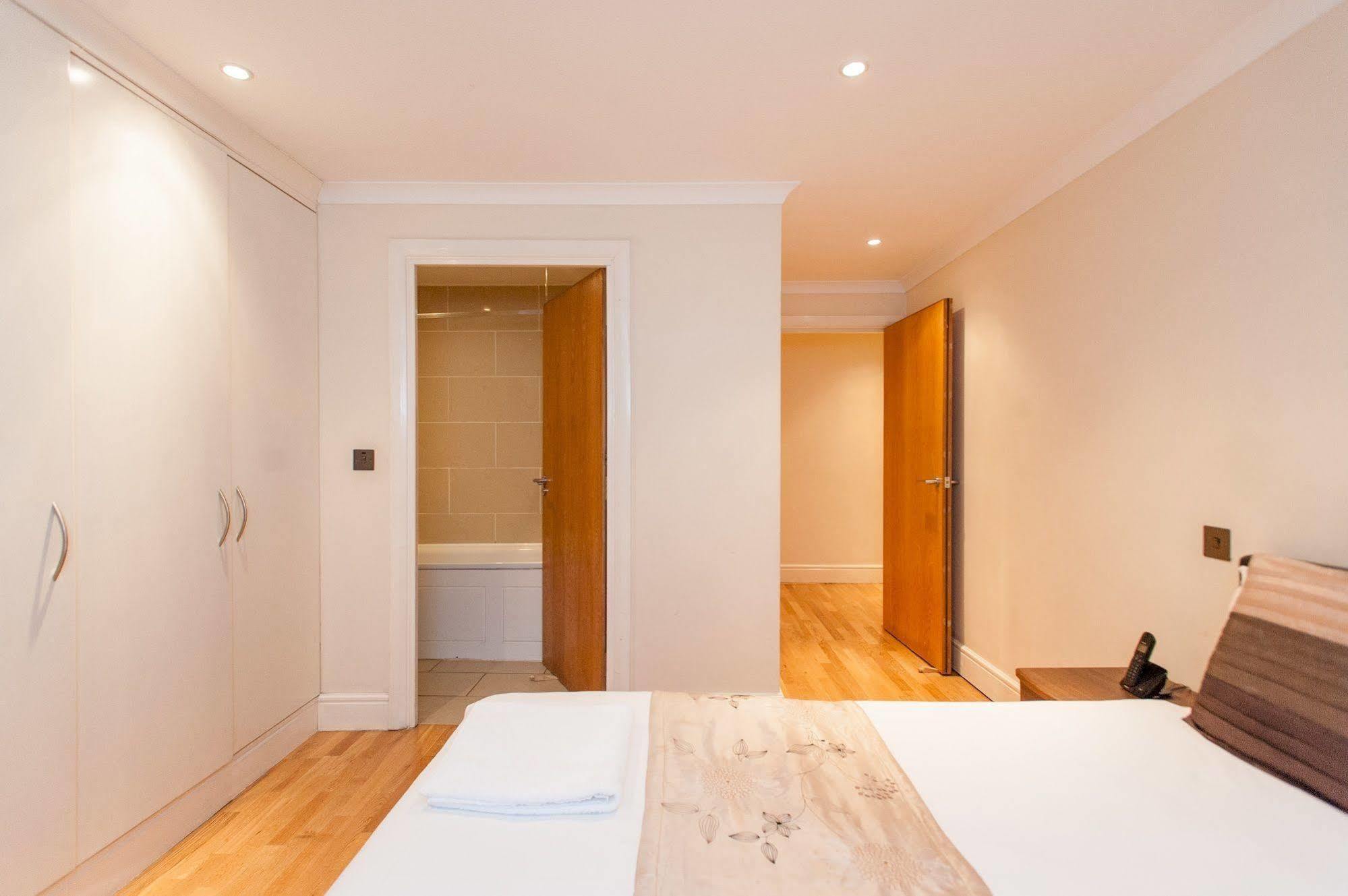 London Serviced Apartments エクステリア 写真