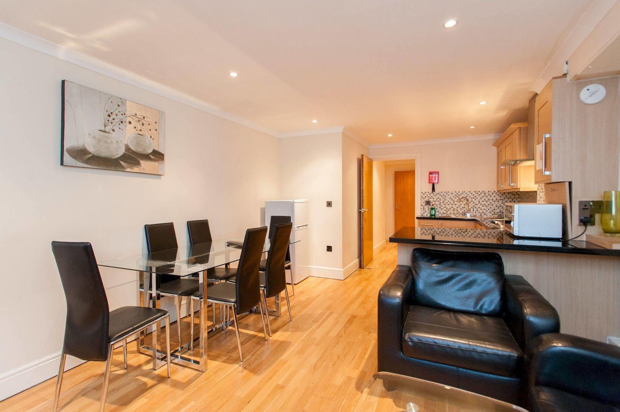 London Serviced Apartments エクステリア 写真