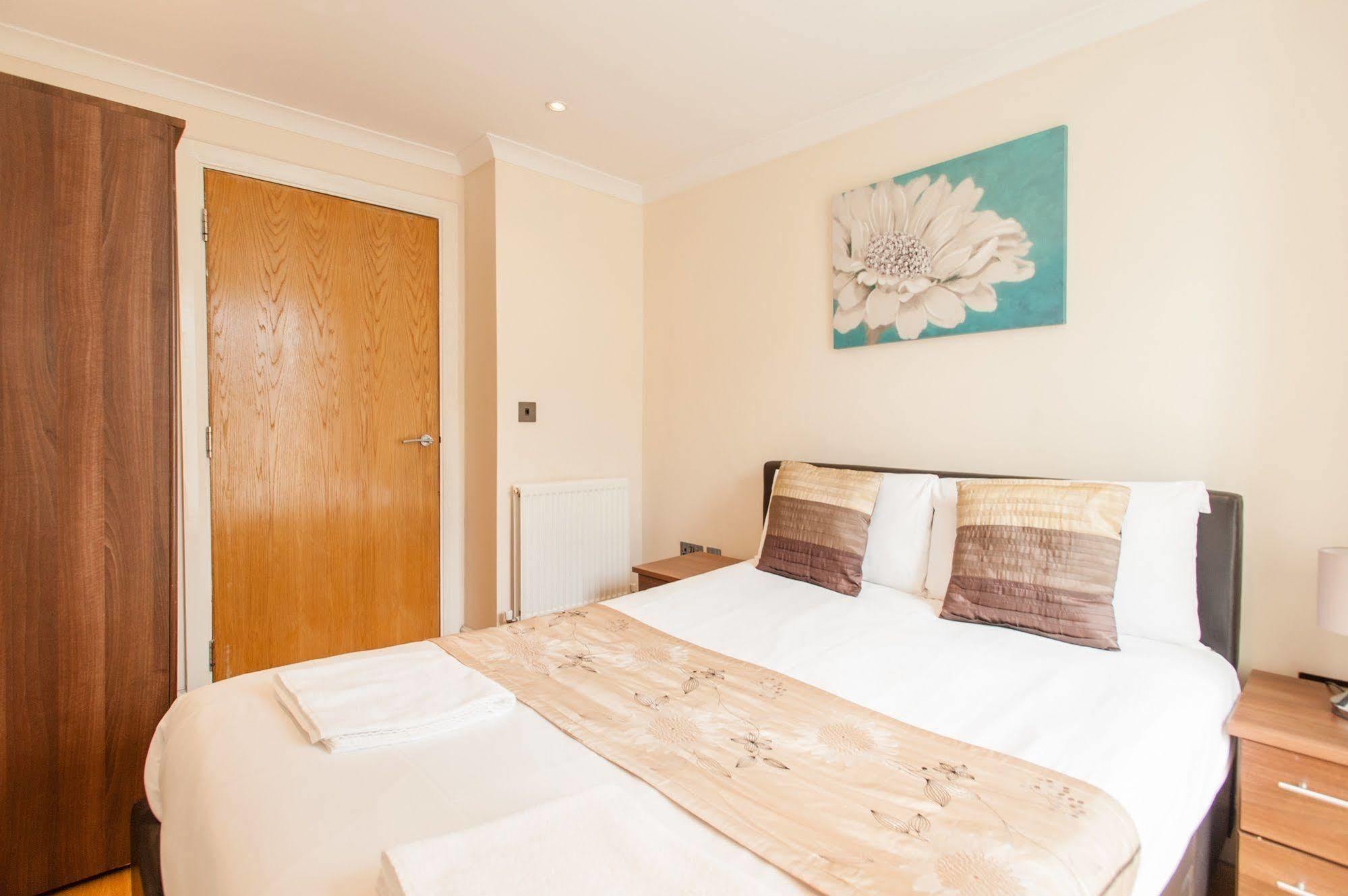 London Serviced Apartments エクステリア 写真